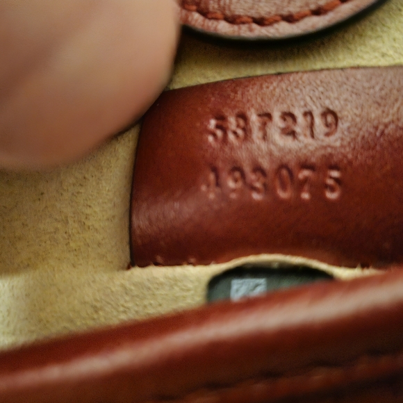 Gucci Red Rajah Leather Tote Bag with pouch - Picture 6 of 7